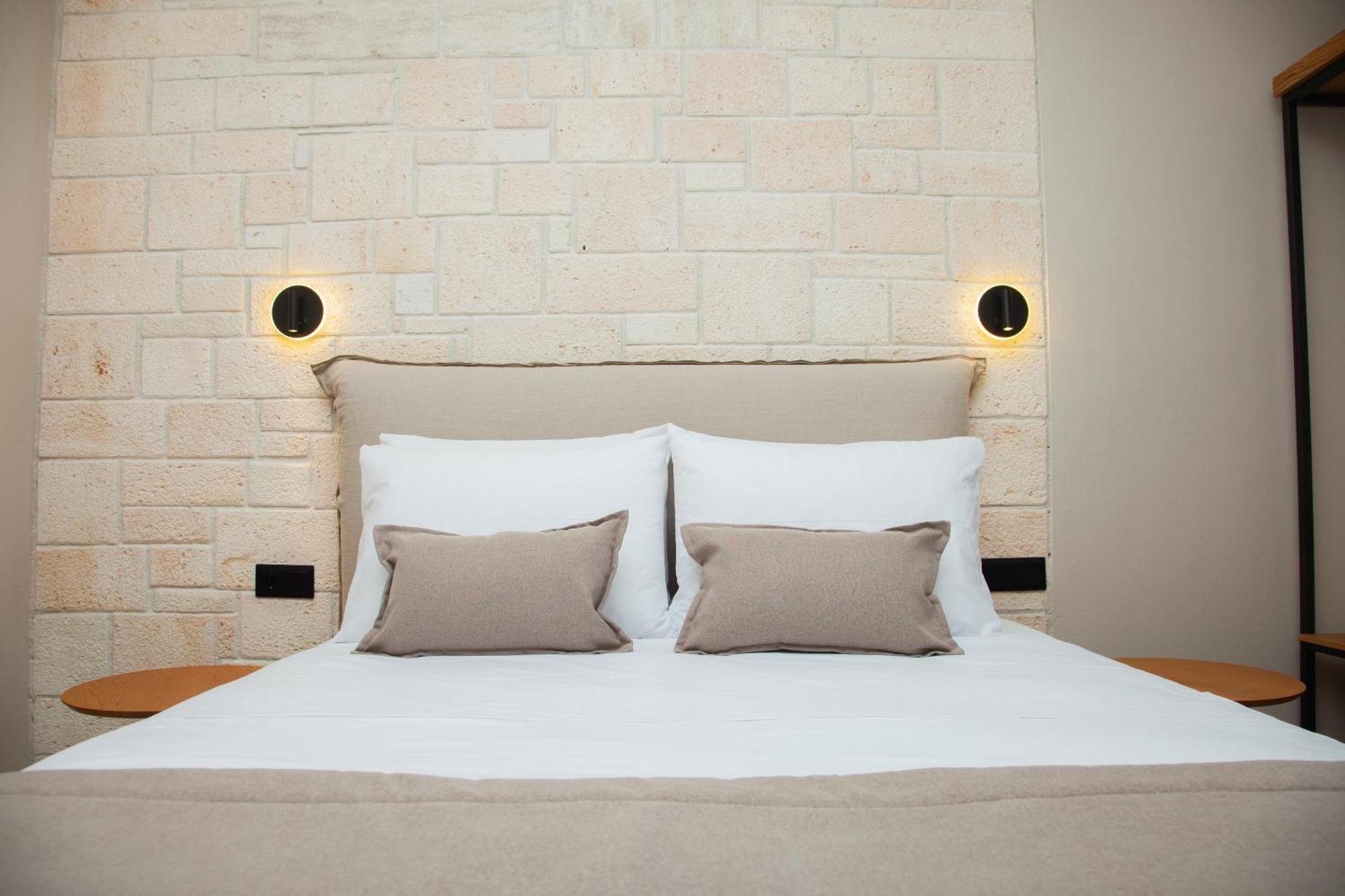 Kotinos Apartments Афитос Екстериор снимка