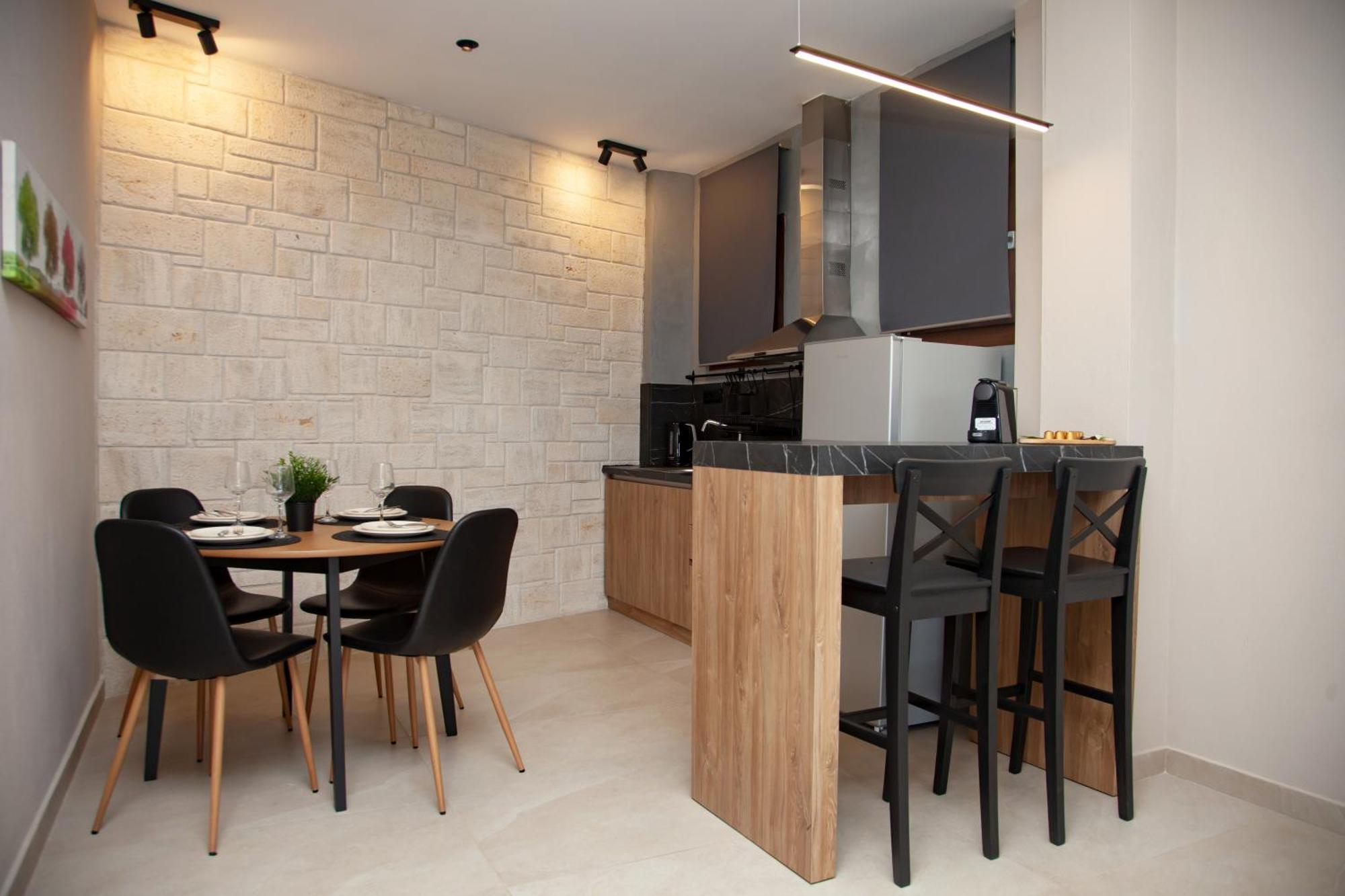 Kotinos Apartments Афитос Екстериор снимка